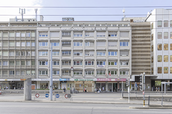 «We (all) are the people» von Hans Haacke