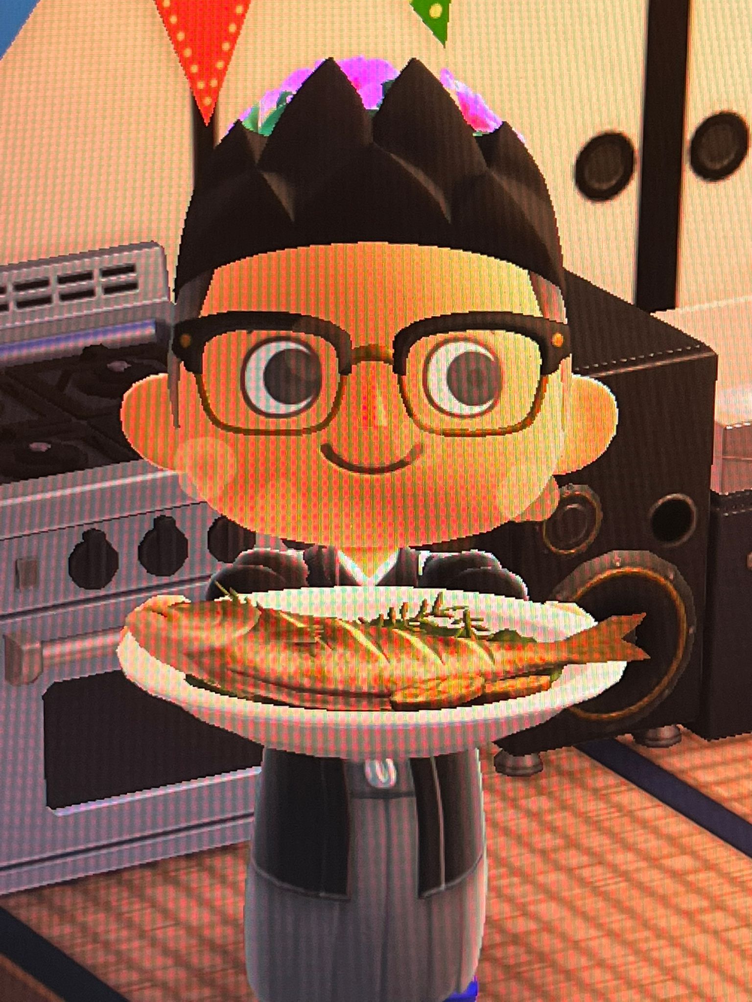 Papa Grandee lächelt. Papa Grandee kocht für Dich und seine Wahl-Familie.